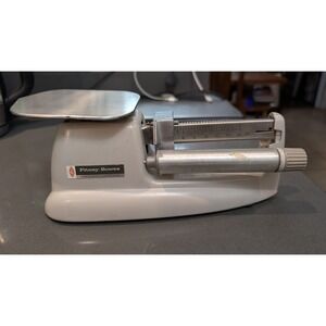 Vintage Pitney-Bowes Post Office 16 oz Balance Scale